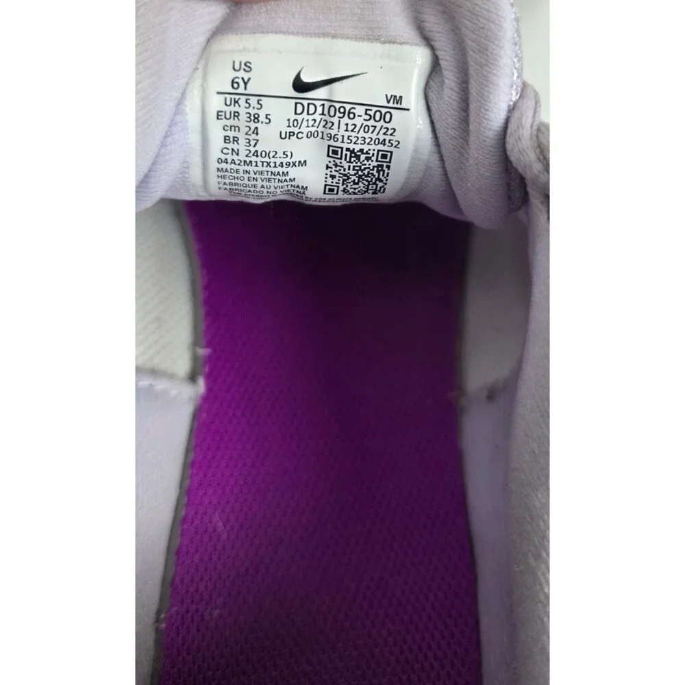 Nike Revolution Violet Frost Sneaker size 6 - Picture 7 of 10